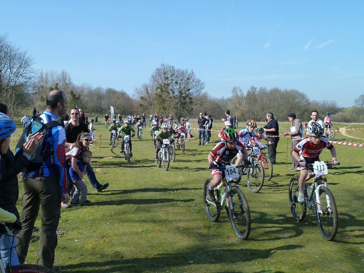 randonnee vtt montigny le bretonneux